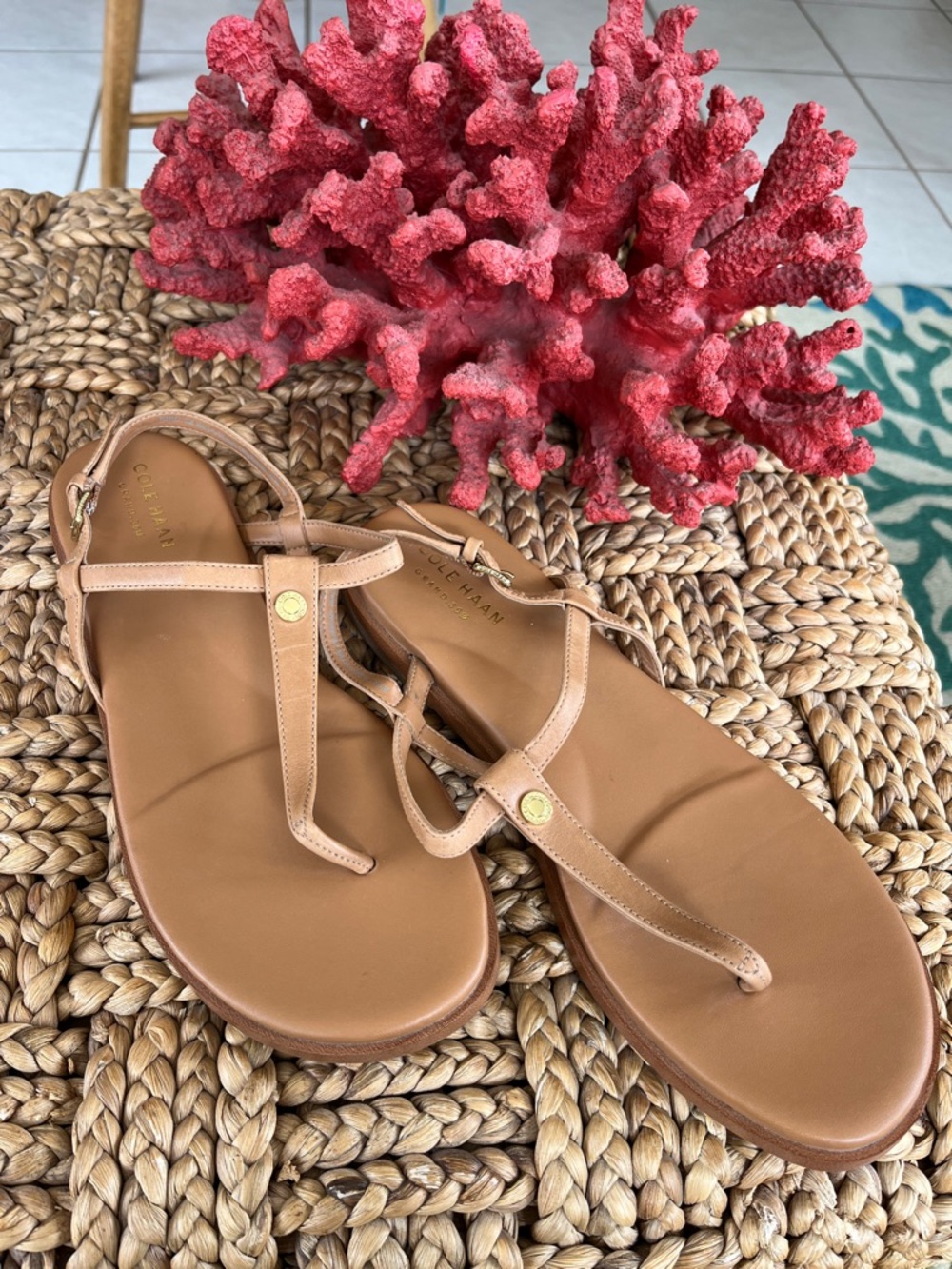 Cole Haan Flora Thong Sandals 7.5B